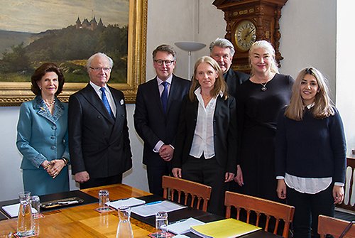 Kungaparet tillsammans med Martin Brothén, Clara Mannheimer, John Brattmyhr, Eva Beckman och Haida Jamshidi.