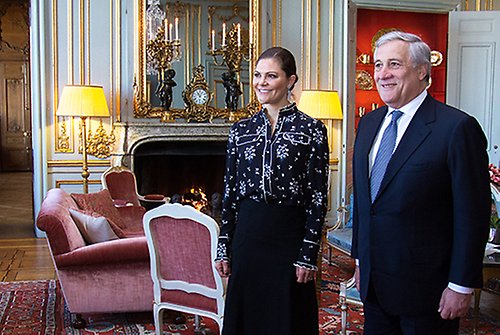 Kronprinsessan tillsammans med Antonio Tajani i Prinsessan Sibyllas våning. 