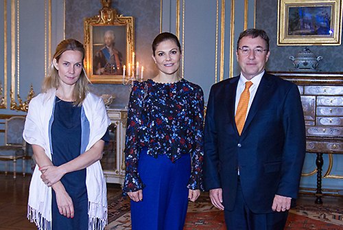 Kronprinsessan tillsammans med Caroline Åberg och Achim Steiner vid mötet på Kungl. Slottet. 