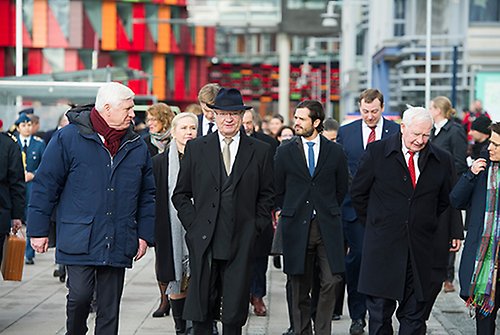 Johnny Magnusson, ordförande i regionstyrelsen Västra Götaland, Kungen, generalguvernör Johnston, Prins Carl Philip och Ann-Sofie Hermansson, ordförande i kommunstyrelsen i Göteborg.