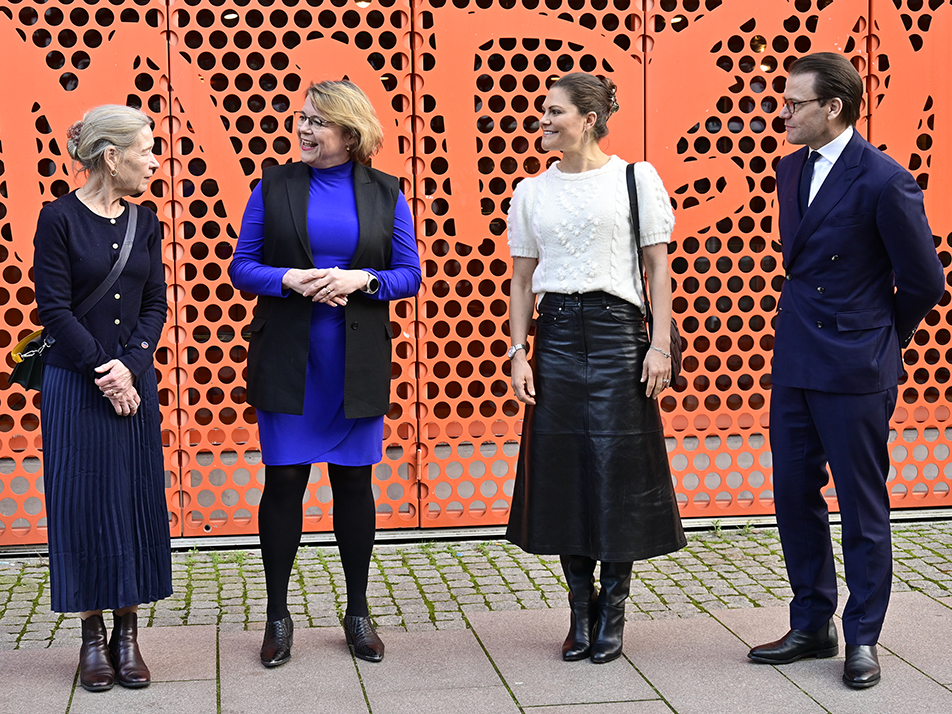 The Crown Princess Couple with County Governor Anneli Hultén and Director Gitte Ørskou, who welcomed them to Moderna Museet. 