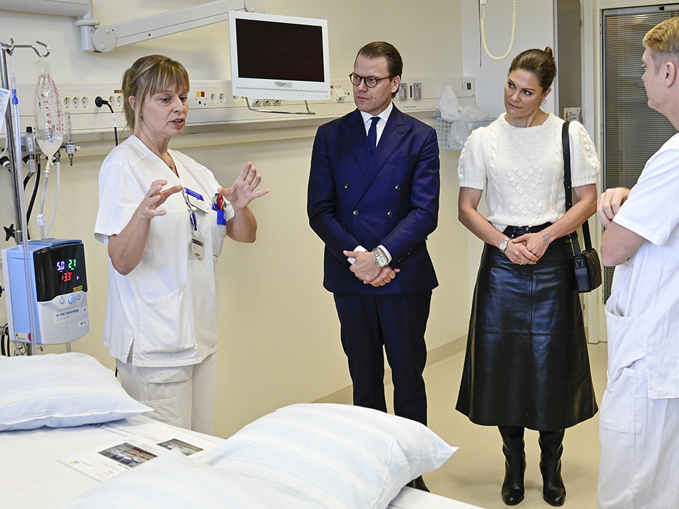 Fysioterapeut Catharina Hirschfeld berättar om arbetet med covid 19-patienter vid infektionsavdelning 2 på Skånes universitetssjukhus. 