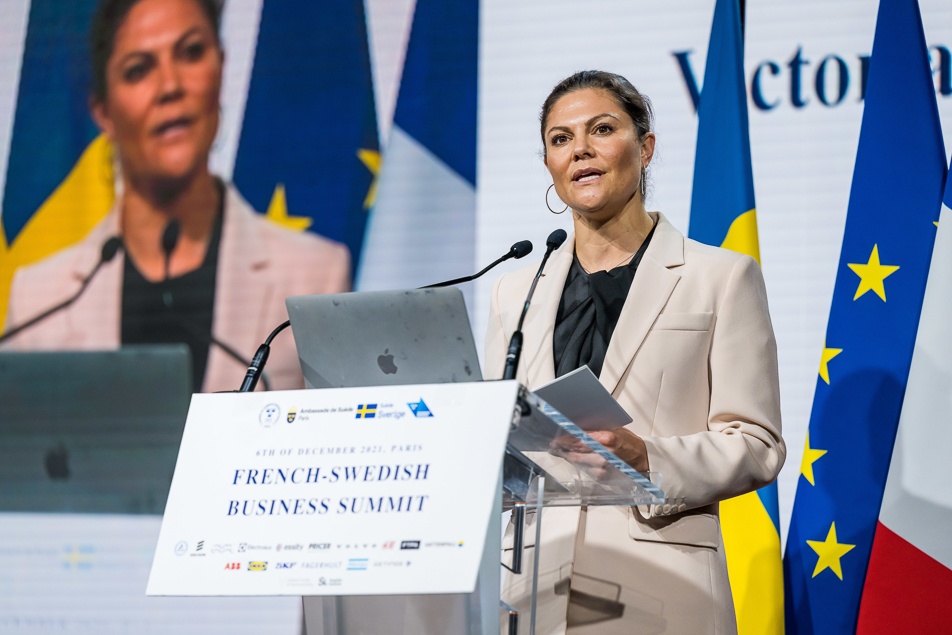 The Crown Princess spoke at the French-Swedish Business Summit on the Decarbonisation of the Economy at the Pavillon Vendôme.