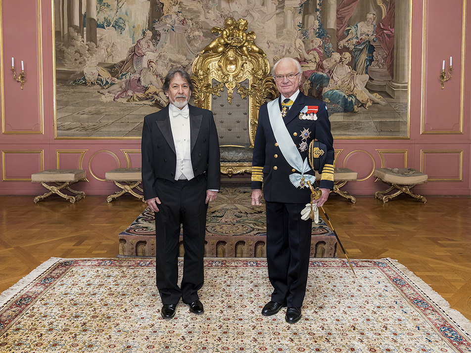 The King with Ambassador Milton Soto Santiesteban from Bolivia. 