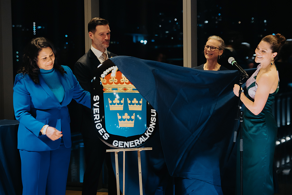 Kronprinsessan inviger Sveriges nya generalkonsulat.