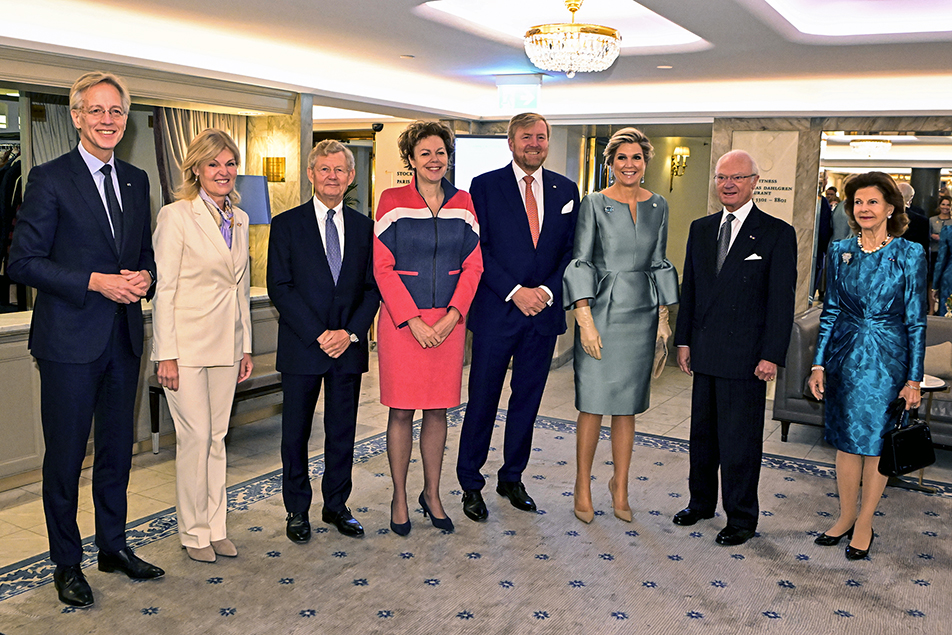The Kings and Queens of Sweden and the Netherlands with Dutch Minister of Education, Culture and Science Robbert Dijkgraaf, Swedish Minister for Foreign Trade and Nordic Affairs Anna Hallberg, Chairman of the Confederation of Swedish Enterprise Jacob Wallenberg and Ingrid Thijssen, President of the Dutch employer association VNO-NCW. 
