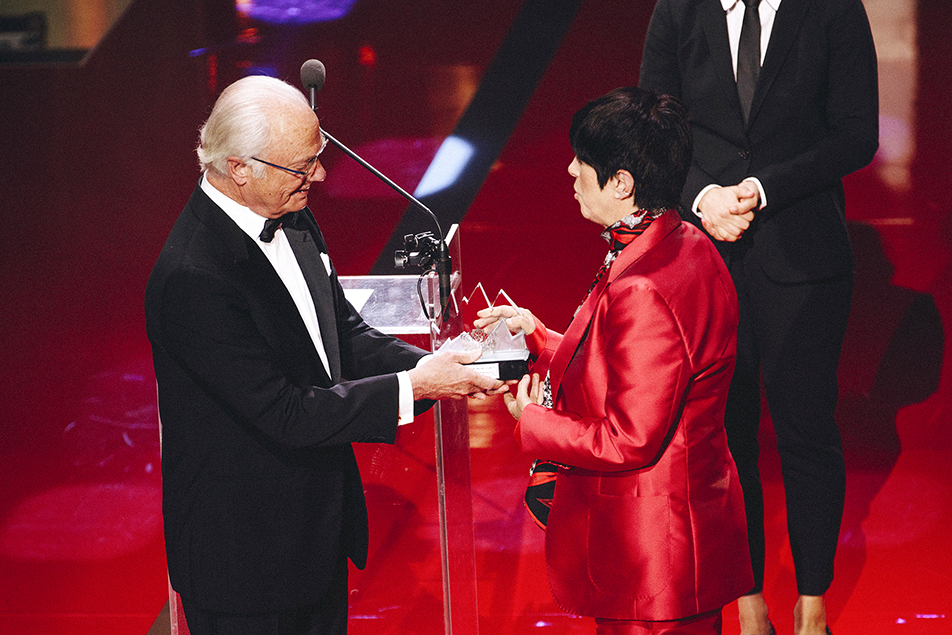 Diane Warren som tilldelades Polarpriset 2020 fick ta emot sitt pris av Kungen vid årets ceremoni.