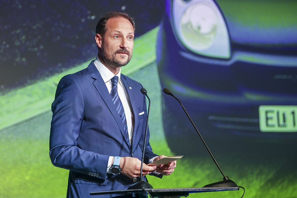 Crown Prince Haakon also gave a speech at the symposium. 