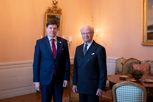 Kungen tillsammans med riksdagens talman Andreas Norlén. 
