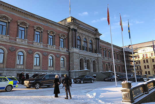 Universitetshuset är Uppsala universitets huvudbyggnad. Oscar II lade grundstenen en vårdag 1879 och den 17 maj 1887 kunde huset invigas. Arkitekten var Herman Teodor Holmgren. 