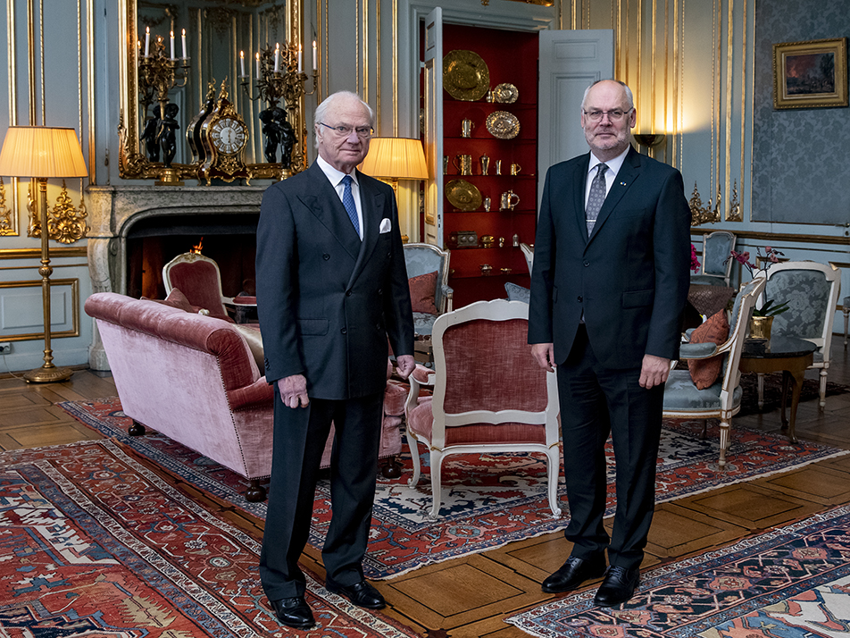 Kungen tillsammans Estlands president Alar Karis.