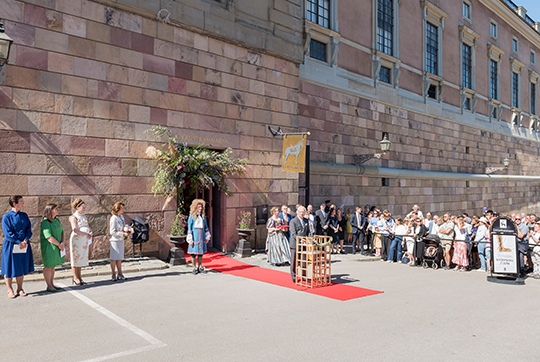 Livrustkammaren, som är ett statligt historiskt museum, är belägen i Kungliga slottets källarvalv sedan 1978. 