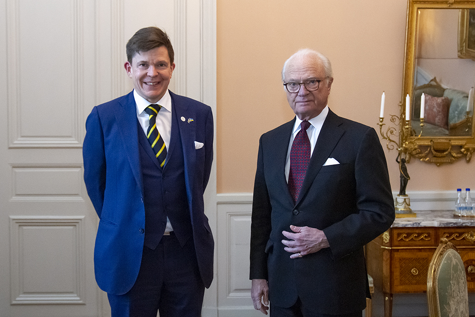 Kungen tillsammans med riksdagens talman Andreas Norlén vid dagens företräde på Kungl. Slottet.