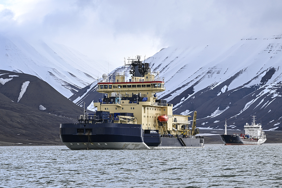 Isbrytaren Oden är inte enbart byggd för att bryta is i svenska farvatten. Hon fungerar även som forskningsplattform i arktiska förhållanden.
