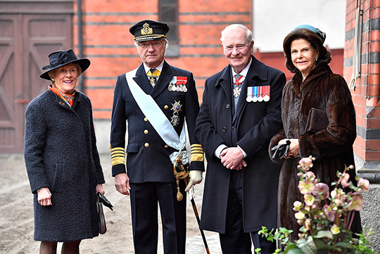 Sharon Johnston, Kungen, Kanadas generalguvernör David Johnston och Drottningen vid Hovstallet.