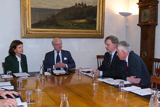 Kungaparet, Michael Knochenhauer och Mats Persson vid mötet på Kungl. Slottet. 