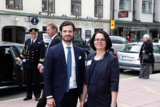 Prins Carl Philip och Pernilla Deshayes, Arbetsförmedlingen, vid Näringslivets Hus i Stockholm.