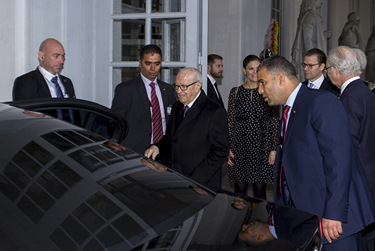 President Beji Caid Essebsi lämnar Kungl. Slottet tillsammans med Kungen för ett besök på Ericsson Studio.