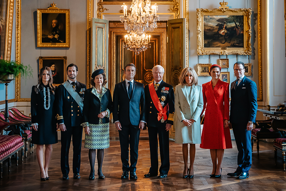 Kungafamiljen och presidentparet Macron.