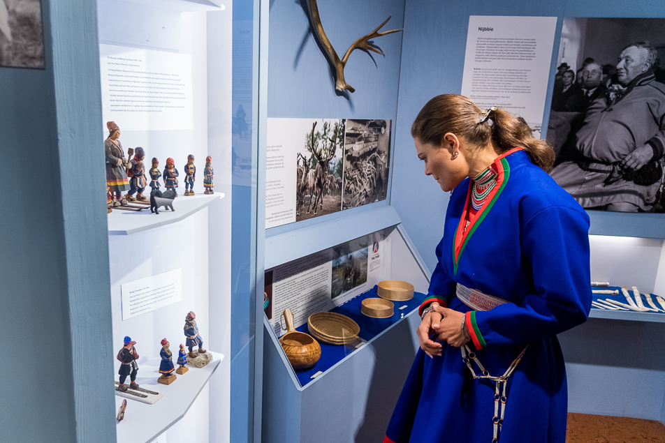 The Crown Princess at the Forest Museum's Sami section. 