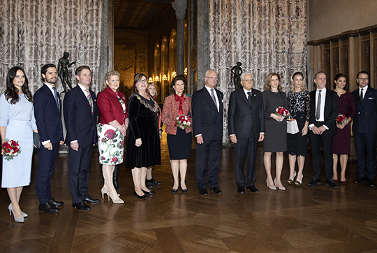 Kungafamiljen, president Mattarella och Laura Mattarella tillsammans med Stockholms stads företrädare. 