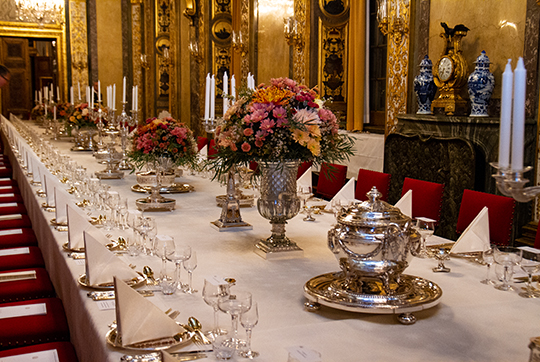 Bordet dukat i Karl XI:s galleri. 