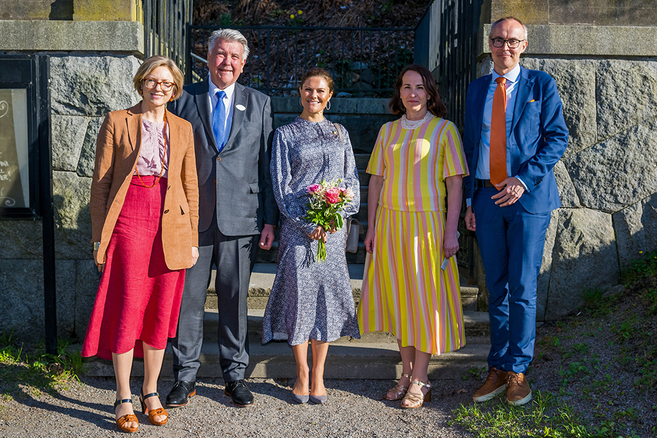 Kronprinsessan tillsammans med Sanne Houby-Nielsen, Hans Malmsten, John Brattmyhr och Clara Block-Hane vid ankomsten till Skånska gruvan.