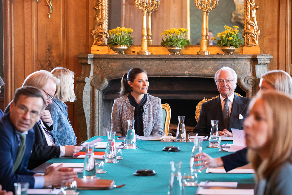 The King and The Crown Princess during the Advisory Council on Foreign Affairs. 