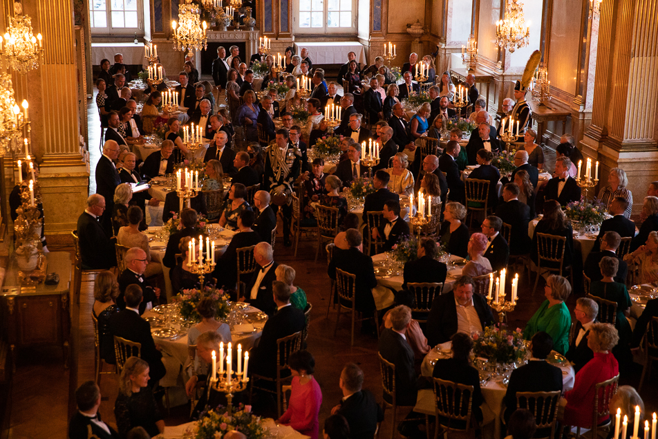 Middagen serverades i Kungl. Slottets festsal Vita Havet.