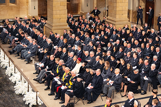 Begravningsceremoni i Notre-Dame-katedralen i Luxemburg. På första raden syns Drottningen av Danmark, Kungen, Kungaparen från Norge och Belgien, Fursten av Monaco samt Liechtensteins Arvprinspar. 