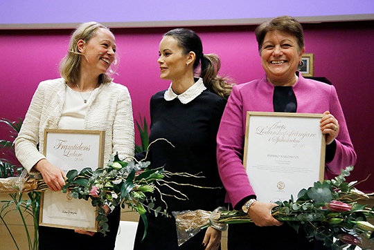 Framtidens ledare Sofia Palmquist, Prinsessan Sofia och årets ledarskapsfrämjare Barbro Naroskyin. 