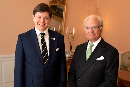Kungen tillsammans med riksdagens talman Andreas Norlén. 