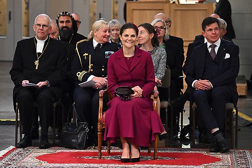 Kronprinsessan, ärkebiskopen och talmannen i Uppsala domkyrka.