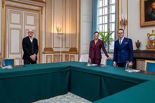 Kronprinsessan och Prins Daniel gav företräde för Niclas Carlsson från Founders Alliance.